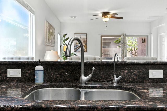 10769 E Sanctuary Ridge Lane, Tucson, AZ 85747