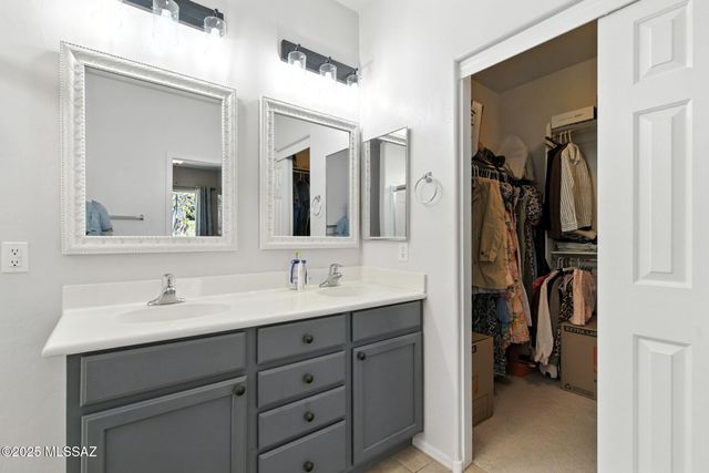 10769 E Sanctuary Ridge Lane, Tucson, AZ 85747