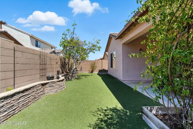 10769 E Sanctuary Ridge Lane, Tucson, AZ 85747