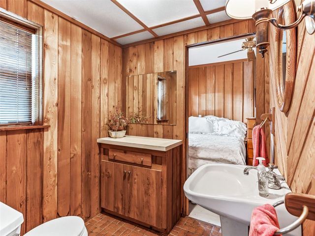 10518 SW 64TH AVENUE, Bushnell, FL 33513