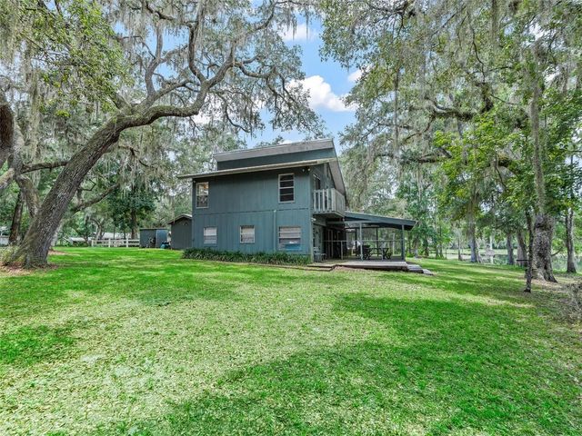 10518 SW 64TH AVENUE, Bushnell, FL 33513