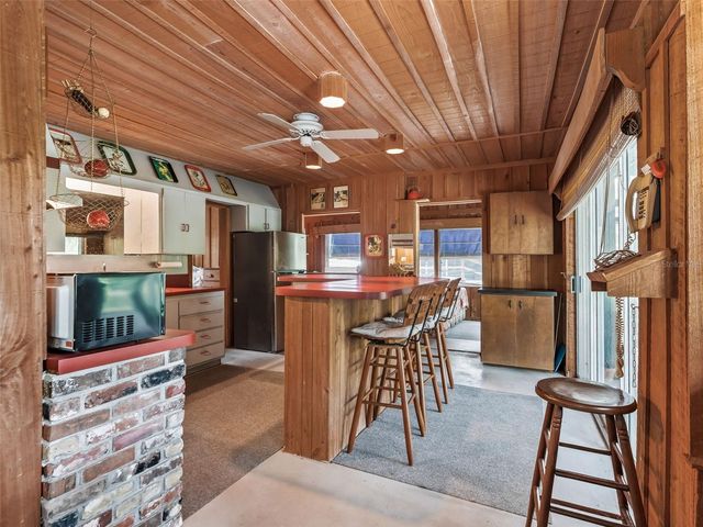 10518 SW 64TH AVENUE, Bushnell, FL 33513