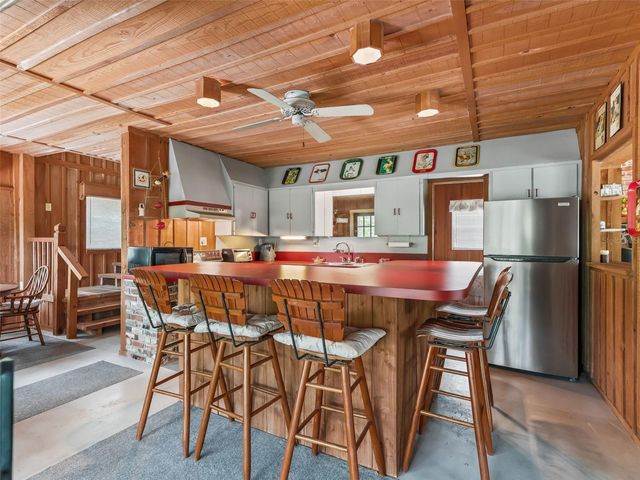 10518 SW 64TH AVENUE, Bushnell, FL 33513