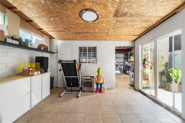 2231 Santa Fe 13, Long Beach, CA 90810