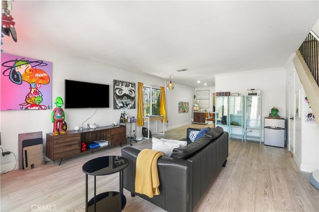 2231 Santa Fe 13, Long Beach, CA 90810