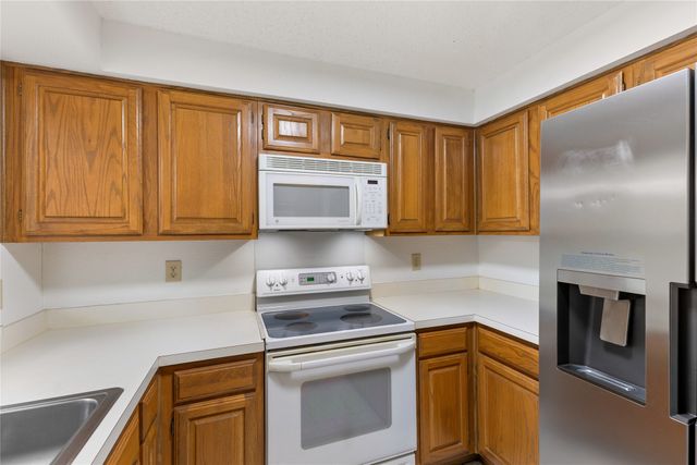 5859 Frankford Road 812, Dallas, TX 75252