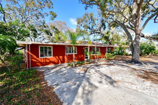 5435 5TH AVENUE S, St Petersburg, FL 33707