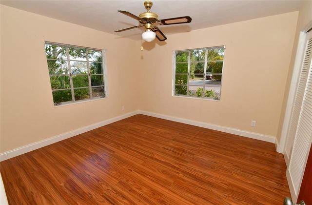 5435 5TH AVENUE S, St Petersburg, FL 33707