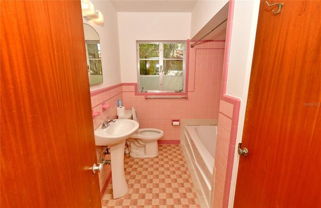 5435 5TH AVENUE S, St Petersburg, FL 33707