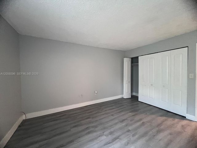 8870 Fontainebleau Blvd 309, Miami, FL 33172