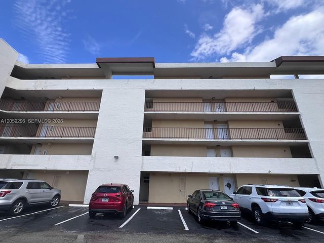 8870 Fontainebleau Blvd 309, Miami, FL 33172