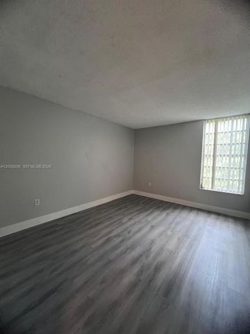 8870 Fontainebleau Blvd 309, Miami, FL 33172