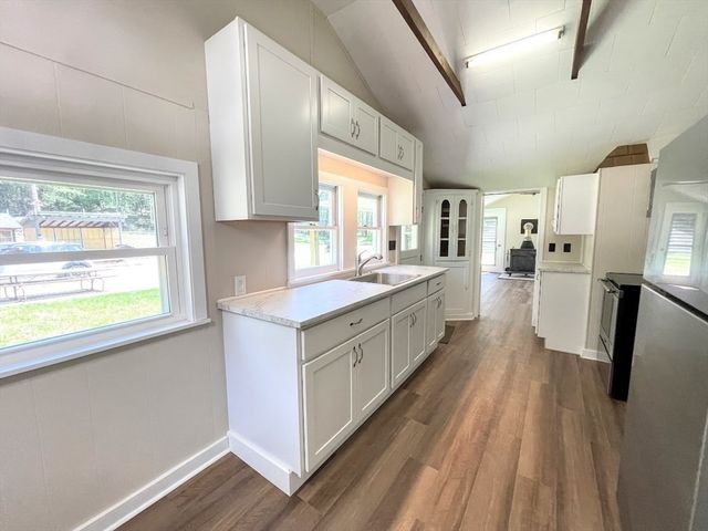 201 Fire Road, 16, Lunenburg, MA 01462