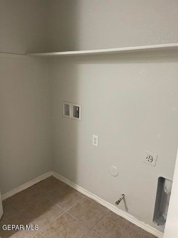 4025 HUECO VALLEY Drive, El Paso, TX 79938