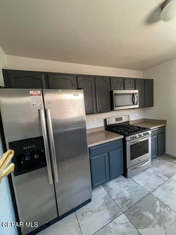 4025 HUECO VALLEY Drive, El Paso, TX 79938