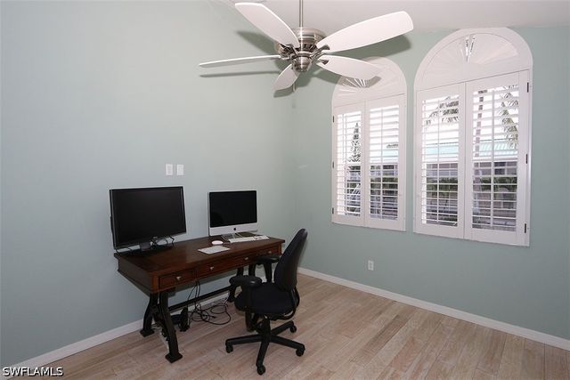 1080 5th ST S 1080, Naples, FL 34102