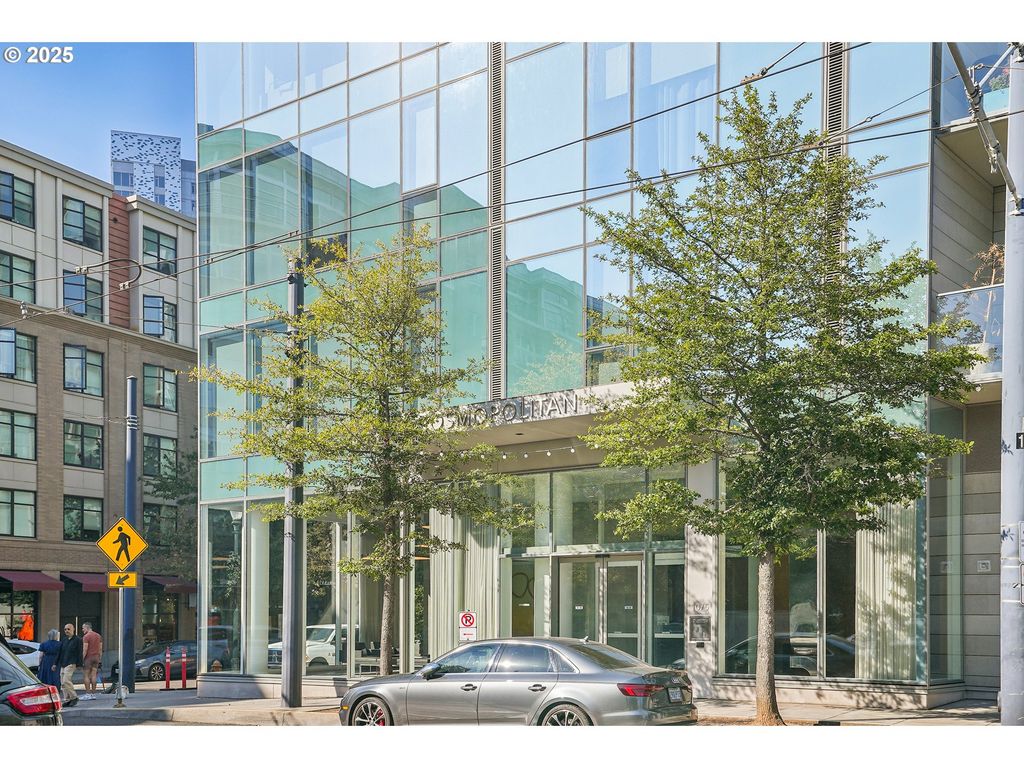 1075 Nw NORTHRUP St 1012, Portland, OR 97209