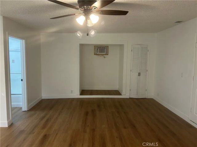 9678 5th, Hesperia, CA 92345