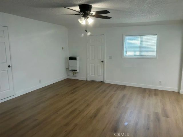 9678 5th, Hesperia, CA 92345