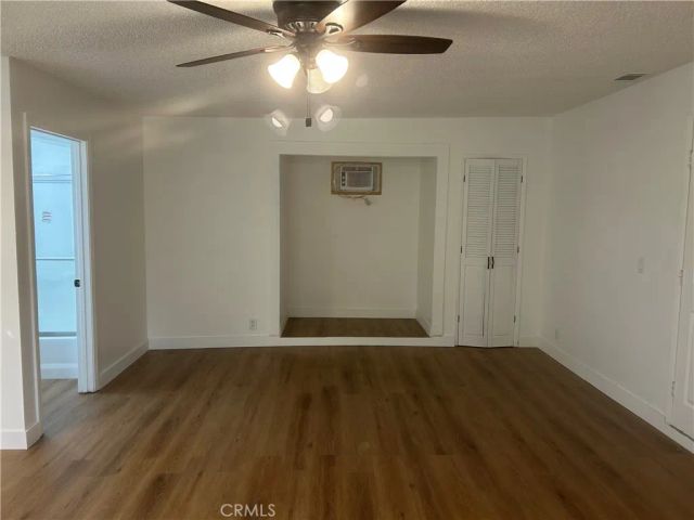 9678 5th, Hesperia, CA 92345