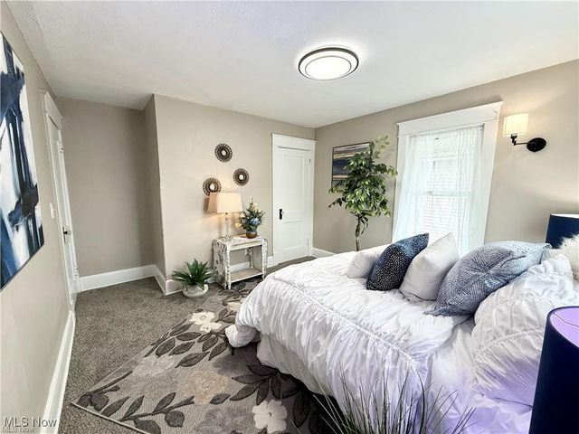 281 Sexton Street, Struthers, OH 44471