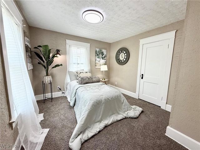 281 Sexton Street, Struthers, OH 44471