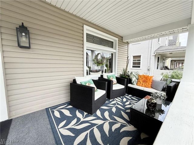 281 Sexton Street, Struthers, OH 44471