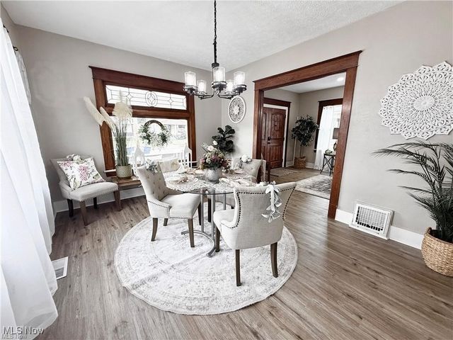 281 Sexton Street, Struthers, OH 44471