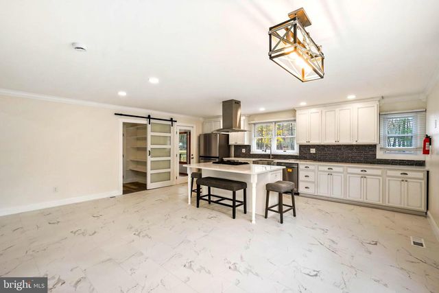 52 SUMMIT DR, Tabernacle, NJ 08088