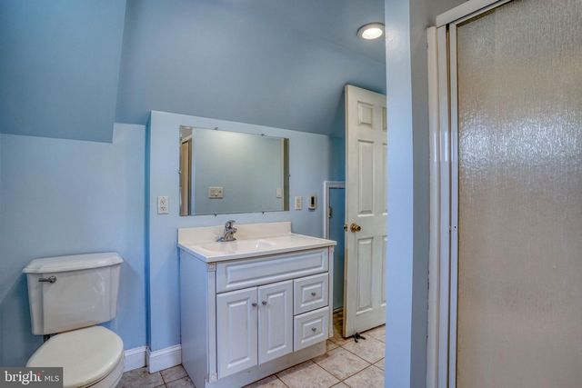 562 RAILROAD AVE, Townsend, DE 19734