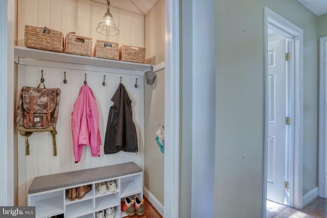 562 RAILROAD AVE, Townsend, DE 19734