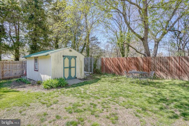 562 RAILROAD AVE, Townsend, DE 19734