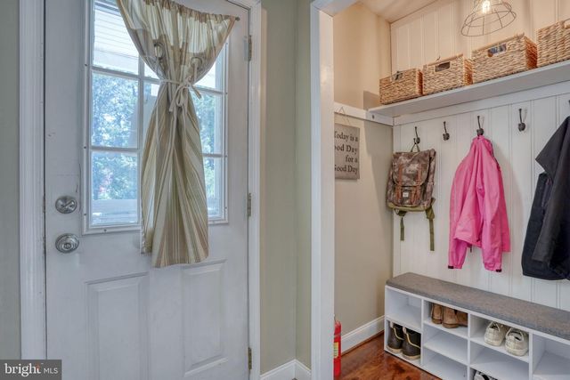 562 RAILROAD AVE, Townsend, DE 19734
