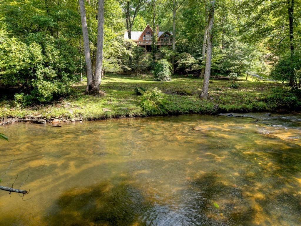 324 Cooper Creek Drive, Suches, GA 30572