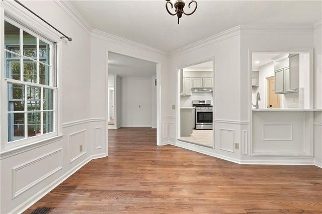 2806 Brookwest Drive SW, Marietta, GA 30064