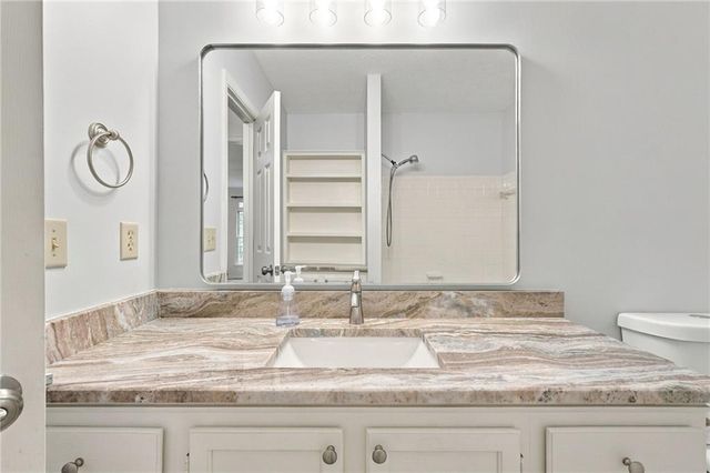 2806 Brookwest Drive SW, Marietta, GA 30064