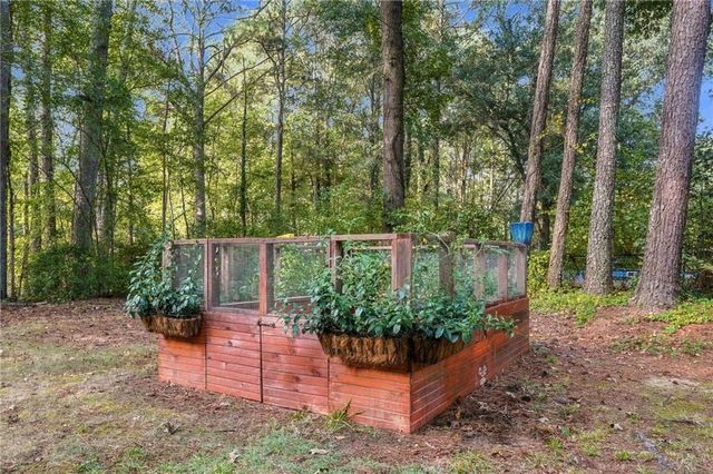 2806 Brookwest Drive SW, Marietta, GA 30064