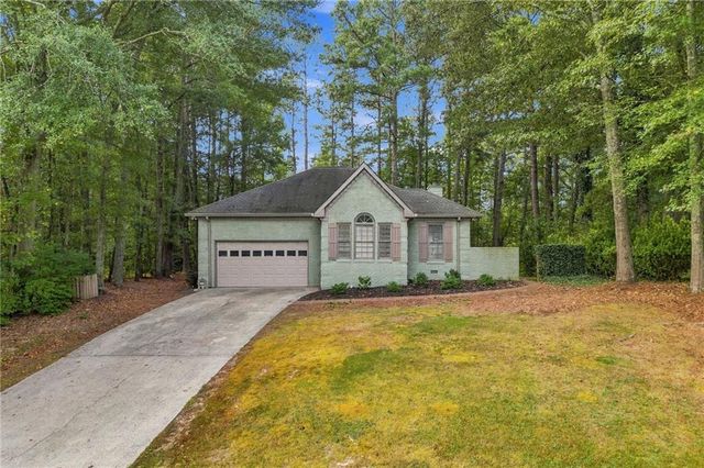 2806 Brookwest Drive SW, Marietta, GA 30064