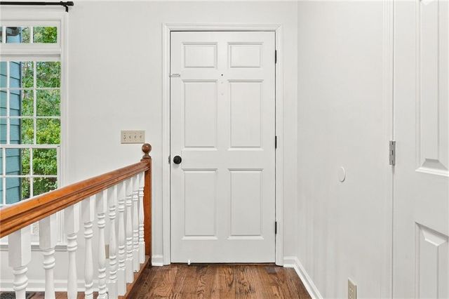 2806 Brookwest Drive SW, Marietta, GA 30064