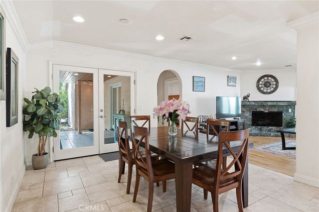 21904 Galvez, Woodland Hills, CA 91364