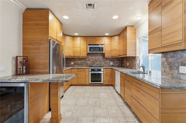 21904 Galvez, Woodland Hills, CA 91364