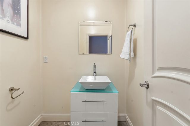 21904 Galvez, Woodland Hills, CA 91364