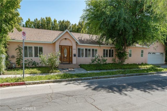 21904 Galvez, Woodland Hills, CA 91364