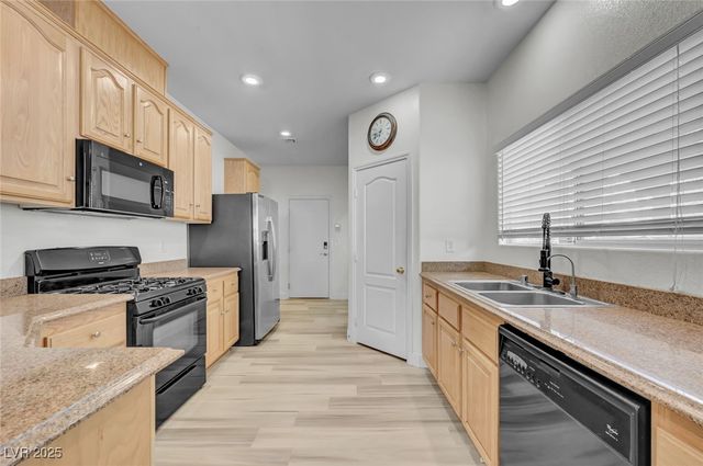 11616 Kings Arms Lane, Las Vegas, NV 89138