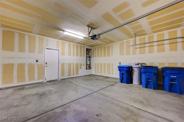 11616 Kings Arms Lane, Las Vegas, NV 89138