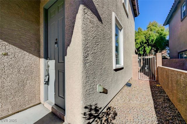 11616 Kings Arms Lane, Las Vegas, NV 89138