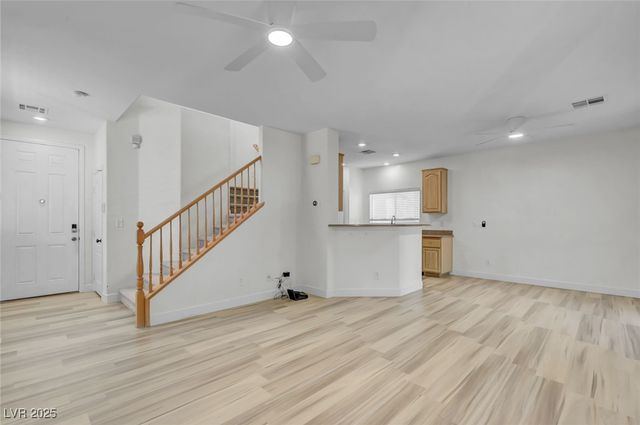 11616 Kings Arms Lane, Las Vegas, NV 89138