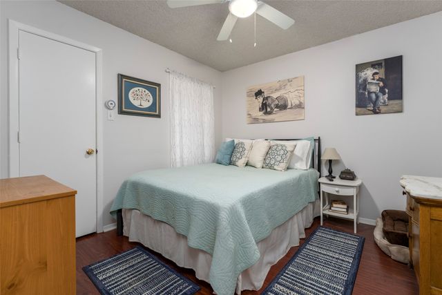 5917 Pleasant Hill Drive, Arlington, TX 76016