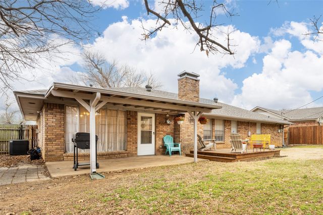 5917 Pleasant Hill Drive, Arlington, TX 76016