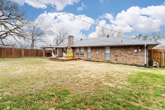 5917 Pleasant Hill Drive, Arlington, TX 76016